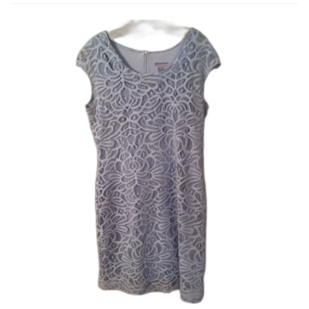 MIRACLESUIT SIZE 8 LIGHT BLUE CROCHET LACE SLEEVELESS DRESS
